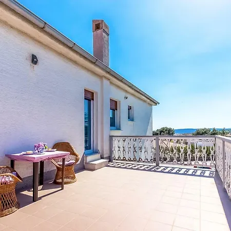 - The View Apartament